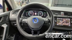 Volkswagen Tiguan 2.0 TDI Prestige 2020 года из Южной Кореи