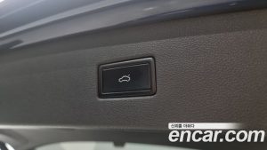 Volkswagen Tiguan 2.0 TDI Prestige 2020 года из Южной Кореи