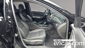 ChevroletGMDaewoo Malibu 1.3 Turbo RED-LINE 2021 года из Южной Кореи