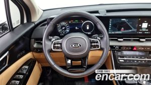 Kia Carnival Бензин 7-Seater Signature 2021 года из Южной Кореи