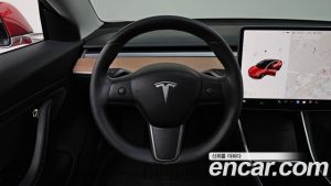 Tesla Model 3 Standard RANGE Plus 2020 года из Южной Кореи