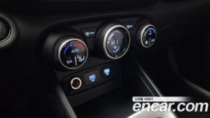 Hyundai Venue 1.6 Modern 2020 года из Южной Кореи