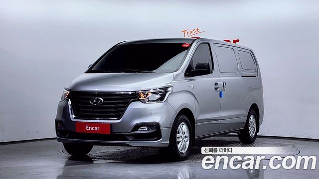Hyundai Starex Facelift 3Door 2020 года из Кореи