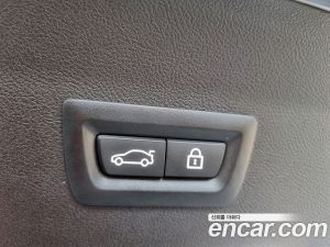 BMW X4 xDrive20i M Sport X 2020 года из Южной Кореи