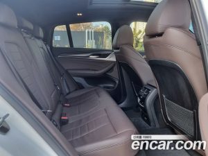 BMW X4 xDrive20i M Sport X 2020 года из Южной Кореи