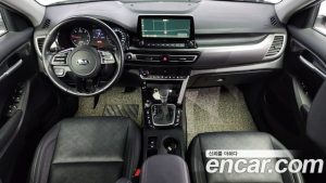 Kia Seltos Дизель 1.6 2WD 2020 года из Южной Кореи