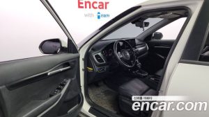 Kia Seltos Дизель 1.6 2WD 2020 года из Южной Кореи