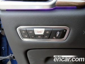 BMW X5 xDrive 30d xLine 2020 года из Южной Кореи