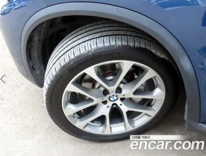BMW X5 xDrive 30d xLine 2020 года из Южной Кореи