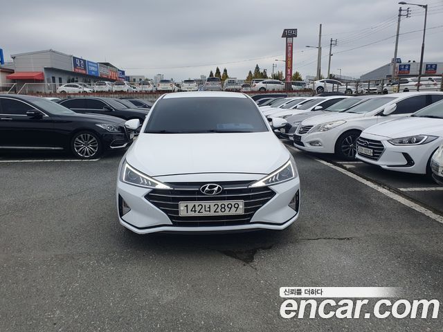 Hyundai AVANTE 1.6 2020 года из Кореи