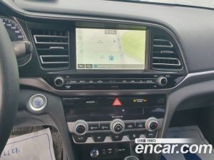 Hyundai AVANTE 1.6 2020 года из Южной Кореи