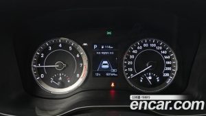 Hyundai Venue 1.6 Modern 2020 года из Южной Кореи