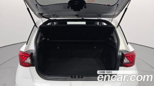 Hyundai Venue 1.6 Modern 2020 года из Южной Кореи