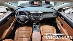 Kia Sorento Дизель 2.0 2WD 2020 года из Южной Кореи
