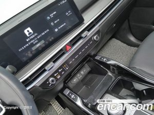 Kia Sorento Бензин 2.5T 2WD 2024 года из Южной Кореи