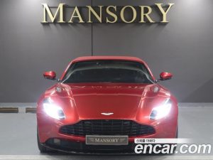 Astonmartin DB11 4.0 V8 Volante 2020 года из Южной Кореи