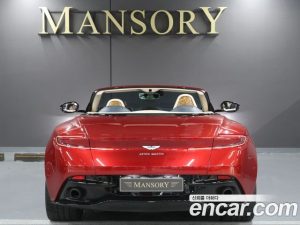 Astonmartin DB11 4.0 V8 Volante 2020 года из Южной Кореи