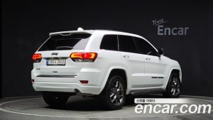 Jeep Cherokee 3.6 80th Anniversary Edition 2021 года из Южной Кореи