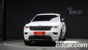Jeep Cherokee 3.6 80th Anniversary Edition 2021 года из Южной Кореи