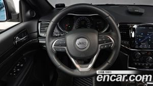 Jeep Cherokee 3.6 80th Anniversary Edition 2021 года из Южной Кореи