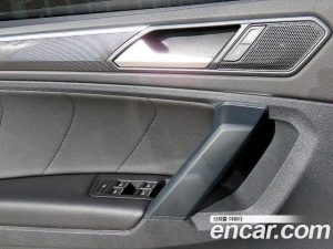 Volkswagen Tiguan 2.0 TDI Prestige 2020 года из Южной Кореи