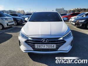 Hyundai AVANTE 1.6 2020 года из Южной Кореи