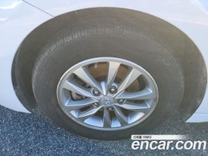 Hyundai AVANTE 1.6 2020 года из Южной Кореи