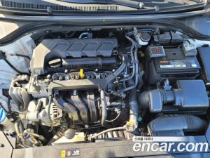 Hyundai AVANTE 1.6 2020 года из Южной Кореи