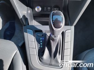 Hyundai AVANTE 1.6 2020 года из Южной Кореи