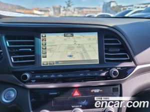 Hyundai AVANTE 1.6 2020 года из Южной Кореи