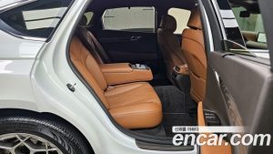 Genesis G80 Бензин 2.5 Turbo AWD 2024 года из Южной Кореи