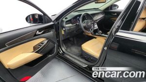 Kia K7 2.5 GDI Noblesse 2020 года из Южной Кореи