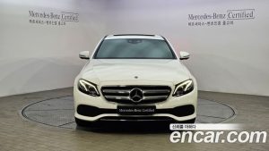 Mercedes-Benz E-Class E300 Avantgarde 2020 года из Южной Кореи