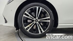 Mercedes-Benz E-Class E300 Avantgarde 2020 года из Южной Кореи
