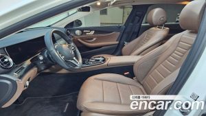 Mercedes-Benz E-Class E300 Avantgarde 2020 года из Южной Кореи