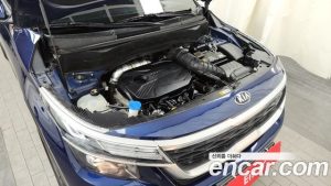 Kia Seltos Бензин 1.6 Turbo 2WD 2020 года из Южной Кореи