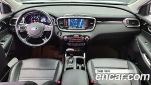 Kia Sorento Дизель 2.0 2WD 2020 года из Южной Кореи