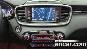 Kia Sorento Дизель 2.0 2WD 2020 года из Южной Кореи