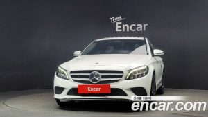 Mercedes-Benz C-Class C200 2020 года из Южной Кореи