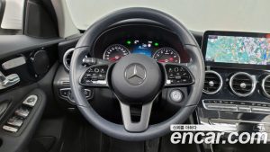 Mercedes-Benz C-Class C200 2020 года из Южной Кореи