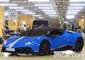 Lamborghini Huracan LP640-4 SPYDER Performante 2023 года из Южной Кореи