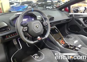 Lamborghini Huracan LP640-4 SPYDER Performante 2023 года из Южной Кореи