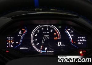 Lamborghini Huracan LP640-4 SPYDER Performante 2023 года из Южной Кореи