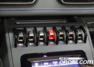 Lamborghini Huracan LP640-4 SPYDER Performante 2023 года из Южной Кореи