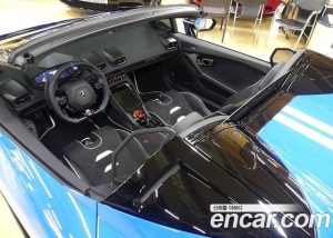 Lamborghini Huracan LP640-4 SPYDER Performante 2023 года из Южной Кореи