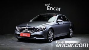 Mercedes-Benz E-Class E450 4MATIC Exclusive 2020 года из Южной Кореи
