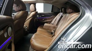 Mercedes-Benz E-Class E450 4MATIC Exclusive 2020 года из Южной Кореи