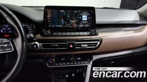 Kia Seltos Бензин 1.6 Turbo 2WD 2020 года из Южной Кореи