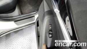 Kia Seltos Бензин 1.6 Turbo 2WD 2020 года из Южной Кореи