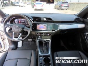Audi Q3 35 TDI Premium 2020 года из Южной Кореи